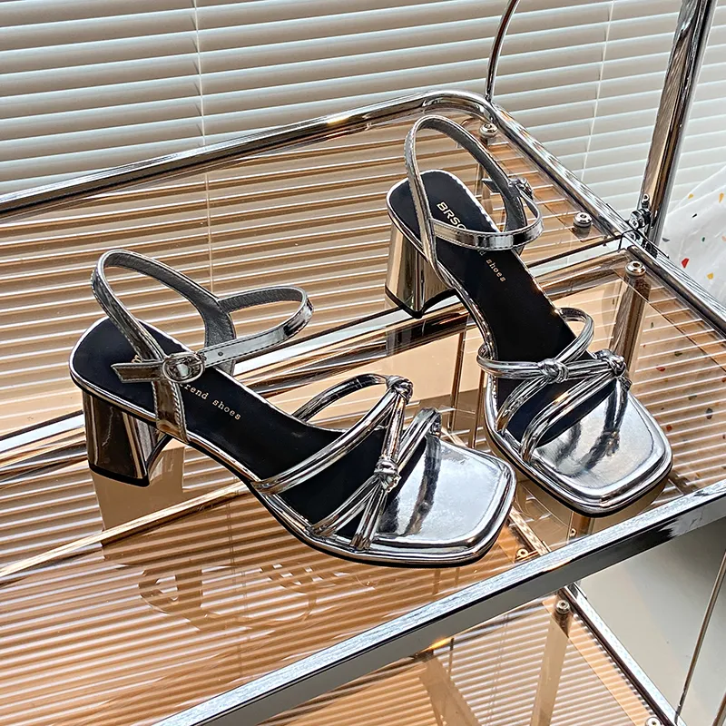 Dragon Dance One Strap Sandals Women's-8