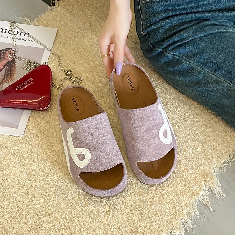 Dragon Dance Quiet, Slip Resistant, Odor Resistant Slide Slippers Women's-7