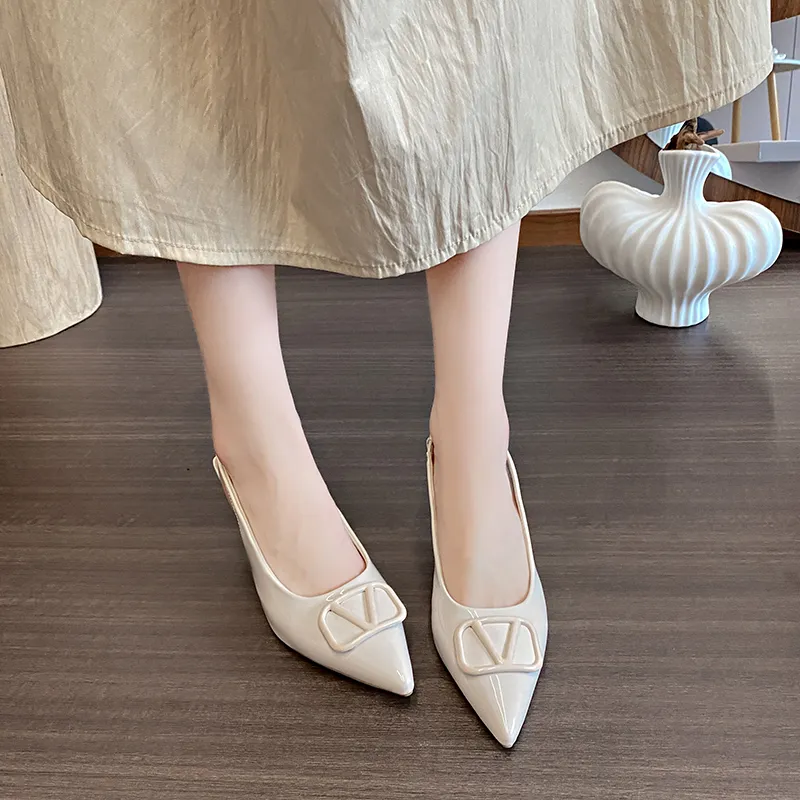 Dragon Dance Slim Heel High Heels 6cm Women's-10