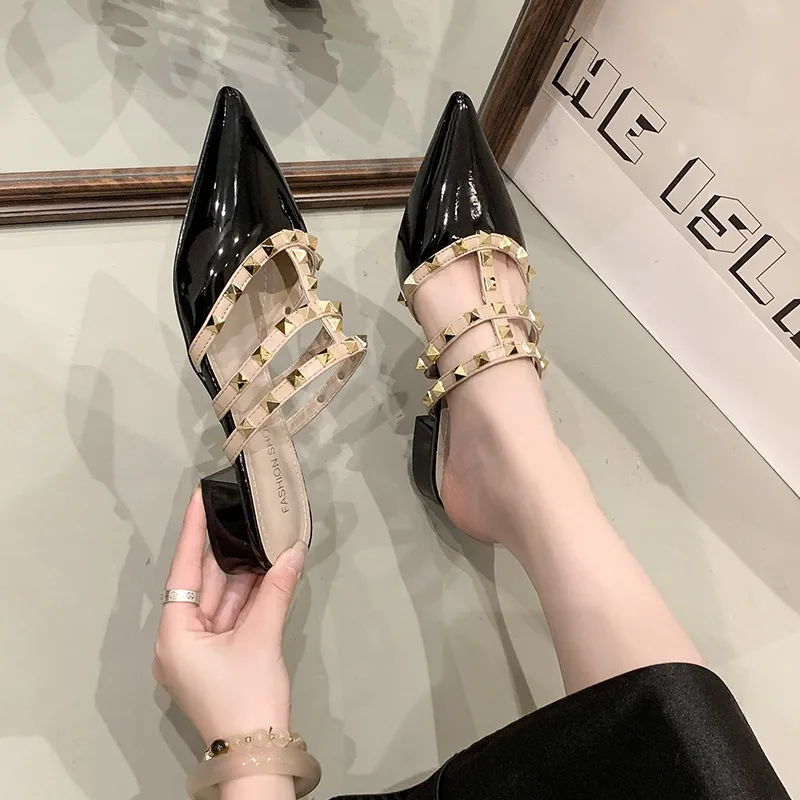 Dragon Dance Chunky Heel High Heels 3.5cm Women's-11