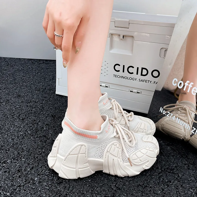 Dragon Dance Low Top Casual Shoes Women's-1