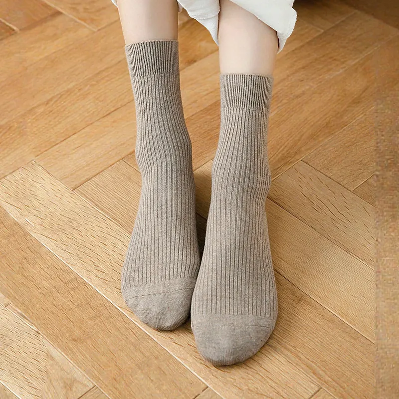 LIANGPU Mid Calf Socks Women's 4 Pack-3