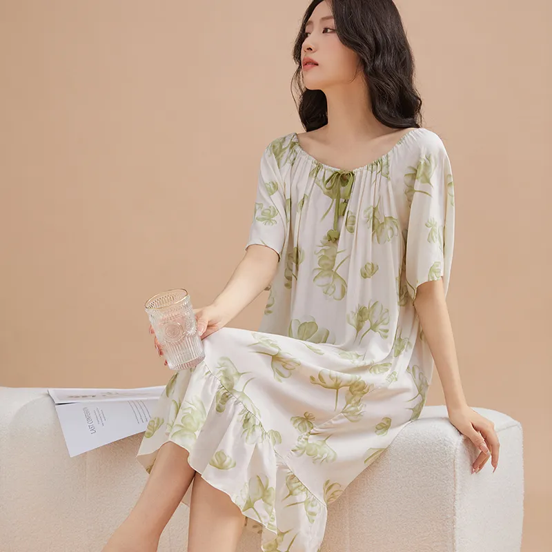 The Temptation Of The Muse Nightgown Women's-36