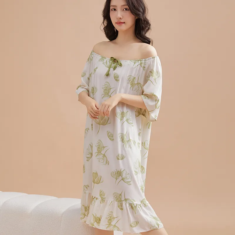 The Temptation Of The Muse Nightgown Women's-38