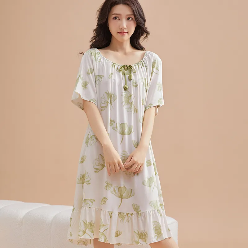 The Temptation Of The Muse Nightgown Women's-34