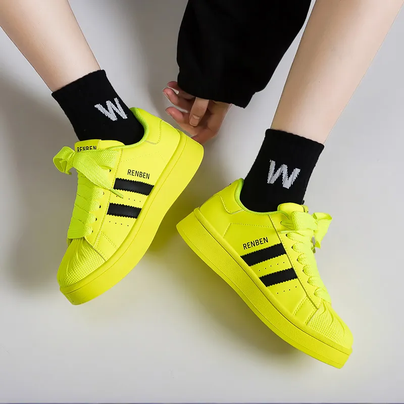 RENBEN Wear resistant And Lightweight Low Top Skateboard Shoes Women's-32
