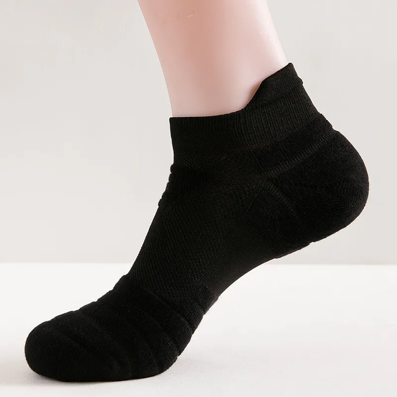Gentle Welcome Basketball Socks Unisex 1 Pack-1