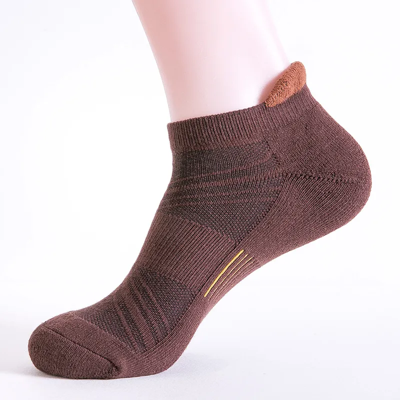 Gentle Welcome Basketball Socks Unisex-5