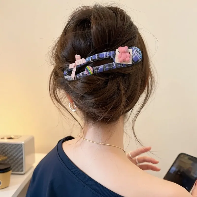 Pink Empress Acrylic Hair Clips Women's-2