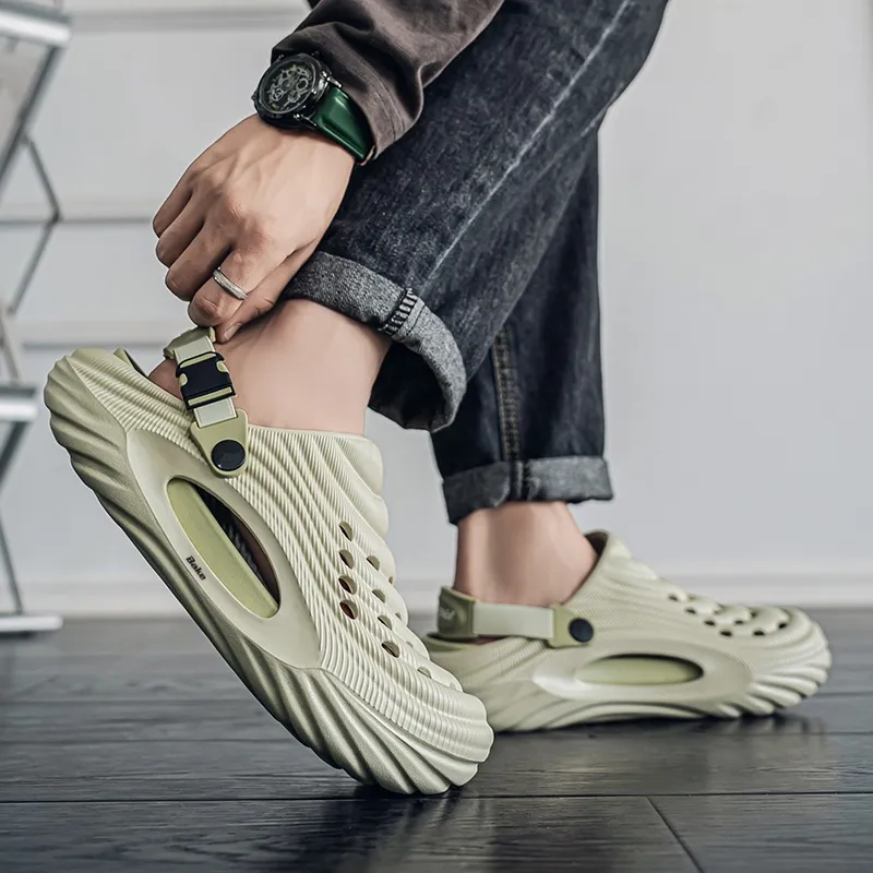 BAKE Clogs Men-14