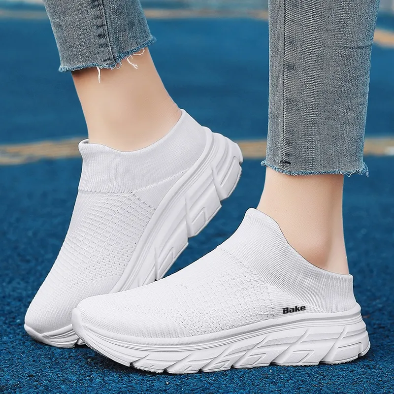 BAKE Odor Resistant Slip Resistant Closed Toe Slippers Unisex-6