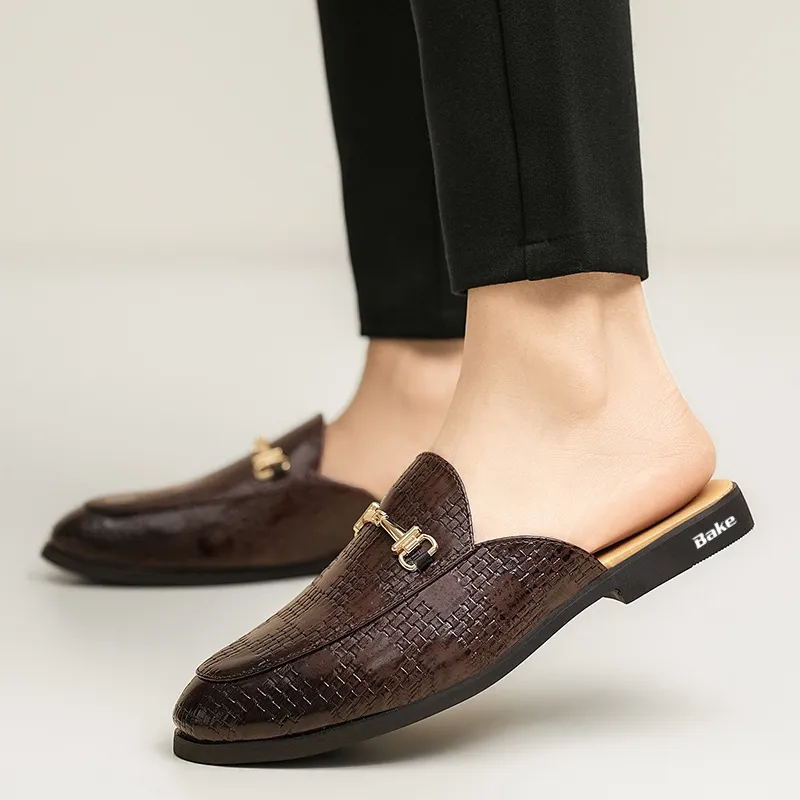 BAKE Odor Resistant Slip Resistant Closed Toe Slippers Men's-7