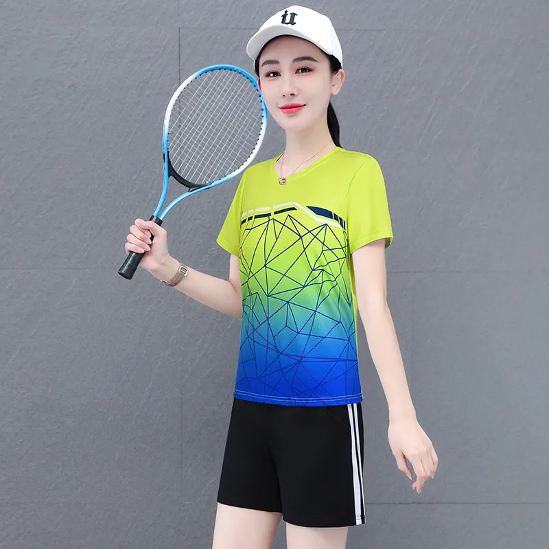 The New Age Family Fitness Set Women's-18