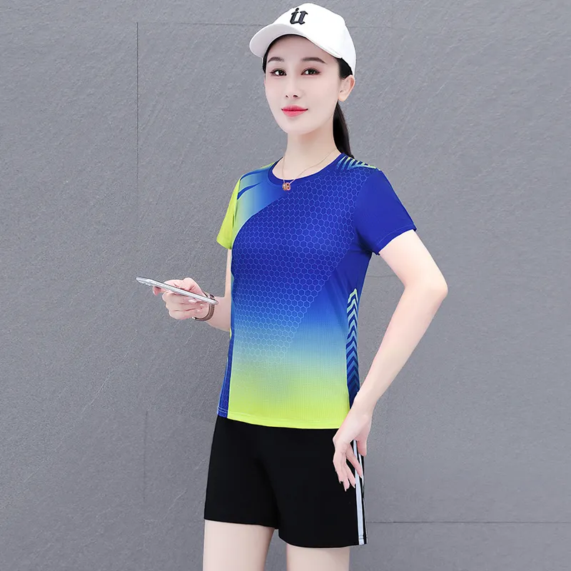 The New Age Family Fitness Set Women's-11