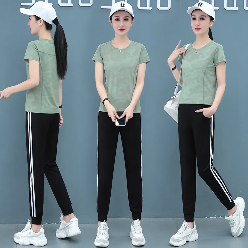 The New Age Family Fitness Set Women's-21