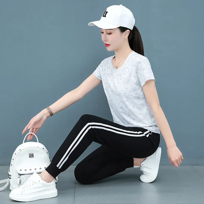 The New Age Family Fitness Set Women's-13