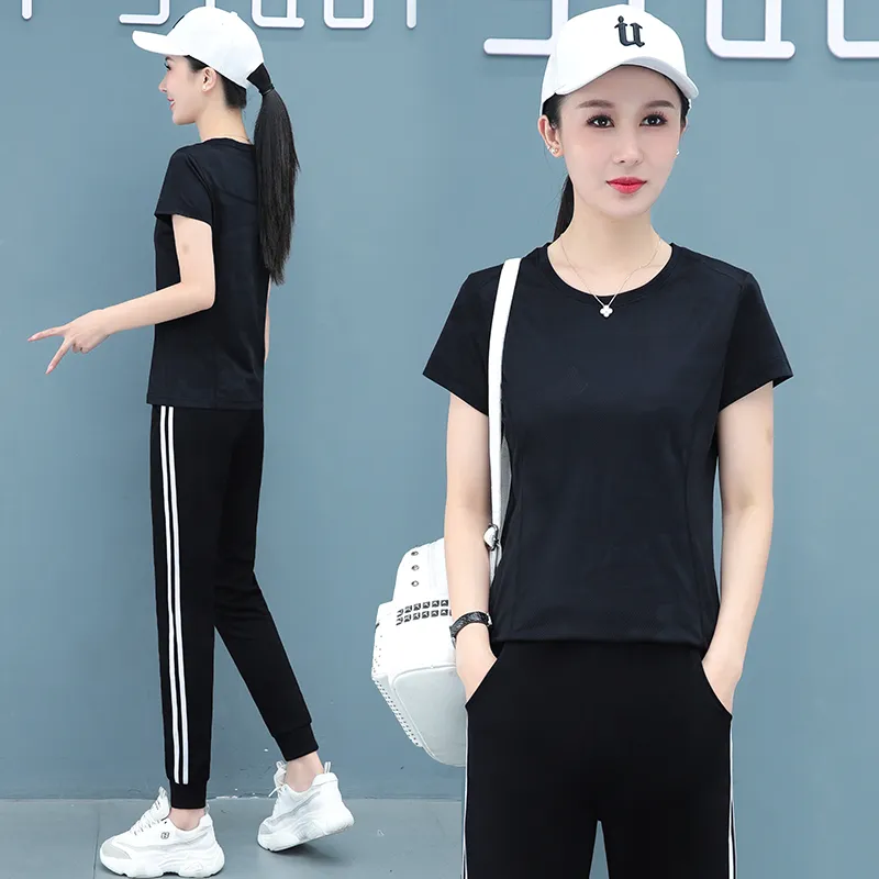 The New Age Family Fitness Set Women's-17