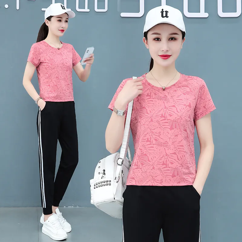 The New Age Family Fitness Set Women's-1