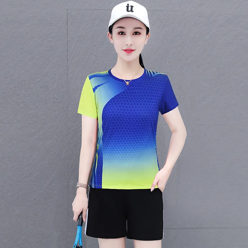 The New Age Family Fitness Set Women's-14