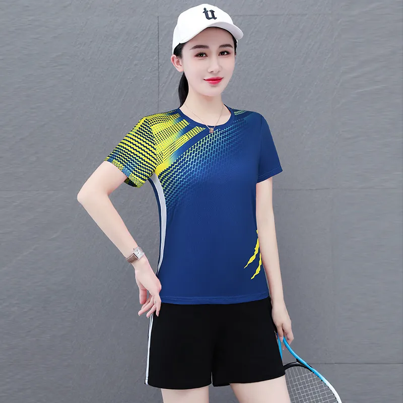 The New Age Family Fitness Set Women's-12