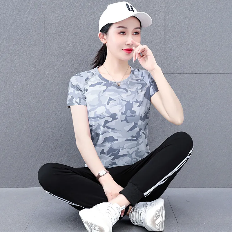 The New Age Family Regular T Shirt Women's-16