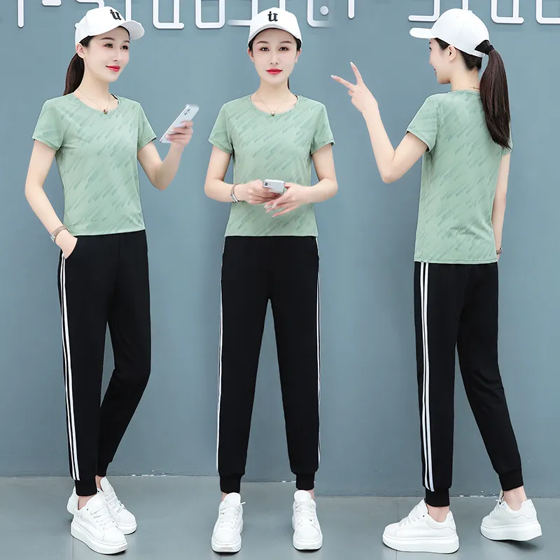 The New Age Family Fitness Set Women's-15