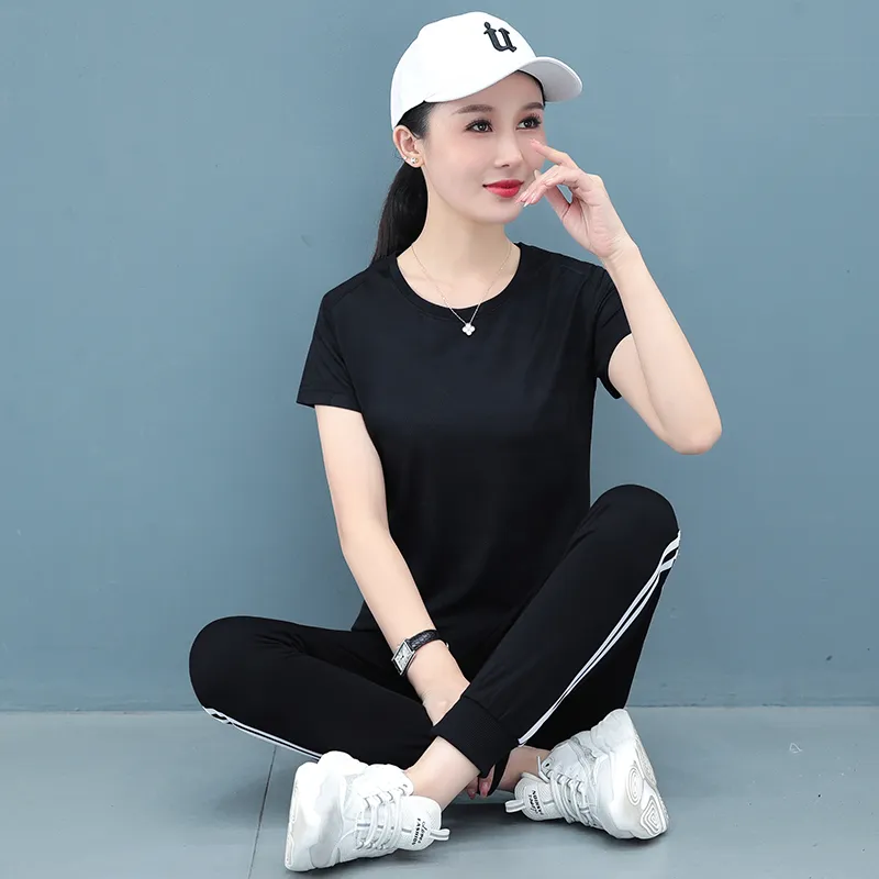 The New Age Family Fitness Set Women's-19