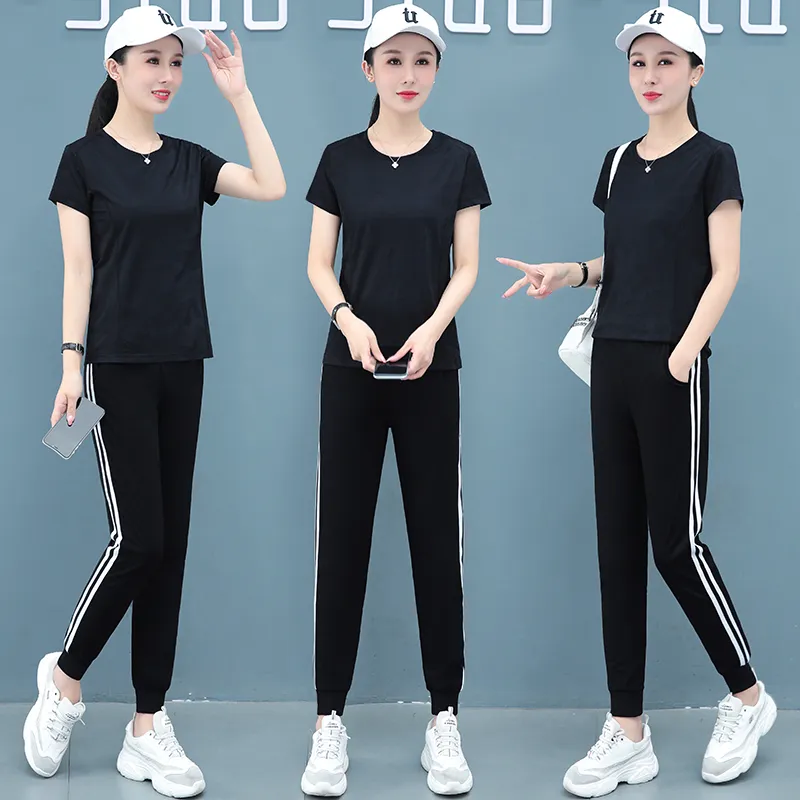 The New Age Family Fitness Set Women's-16