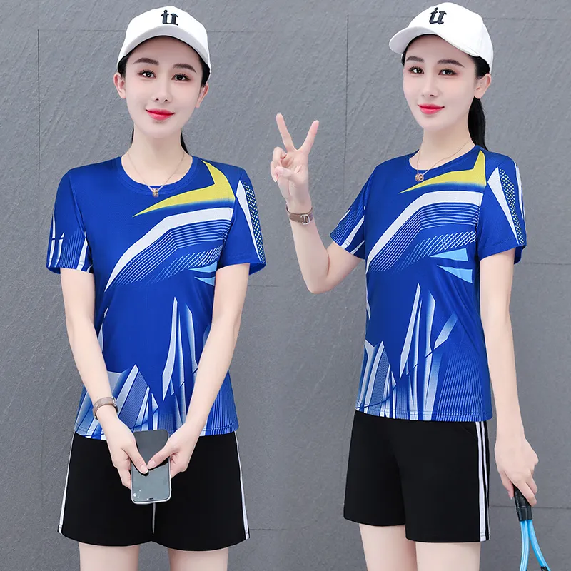The New Age Family Fitness Set Women's-17