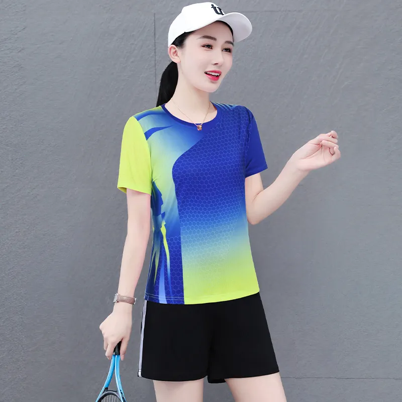 The New Age Family Fitness Set Women's-12