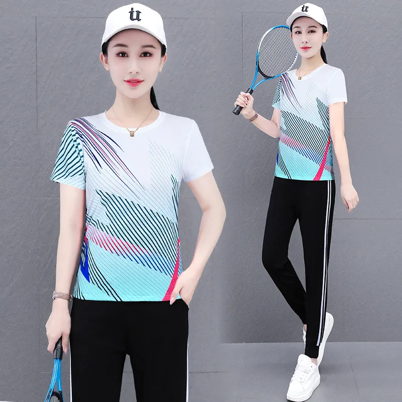 The New Age Family Fitness Set Women's-16