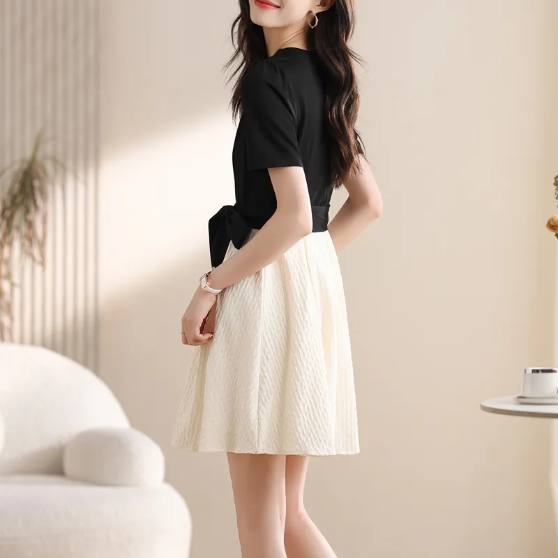 The New Age Family Short Sleeved Dress Women's-2