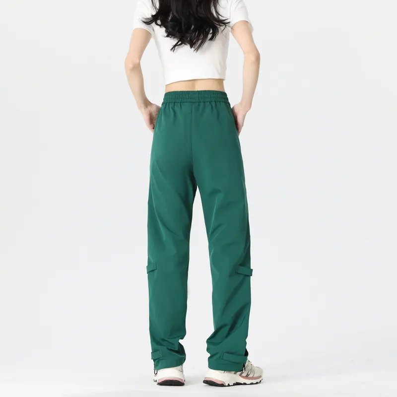 The New Age Family Cargo Pants Women's-18