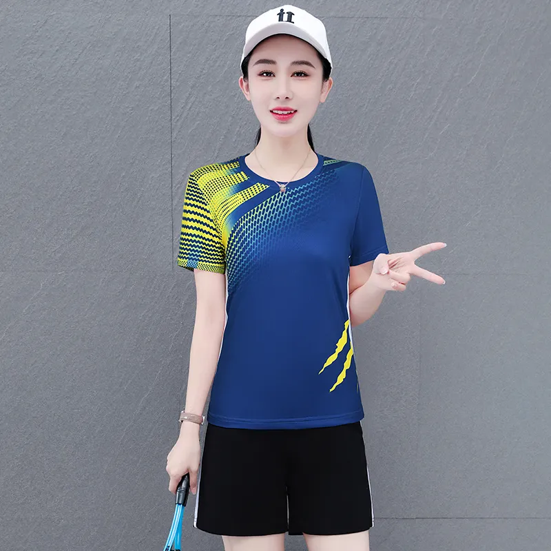 The New Age Family Fitness Set Women's-14