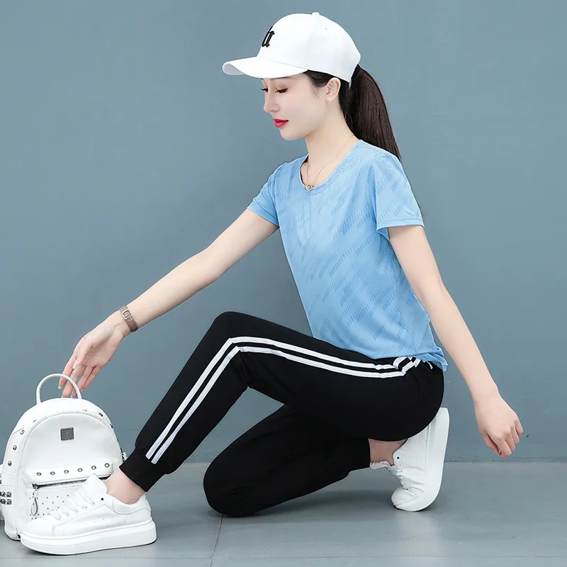 The New Age Family Fitness Set Women's-1
