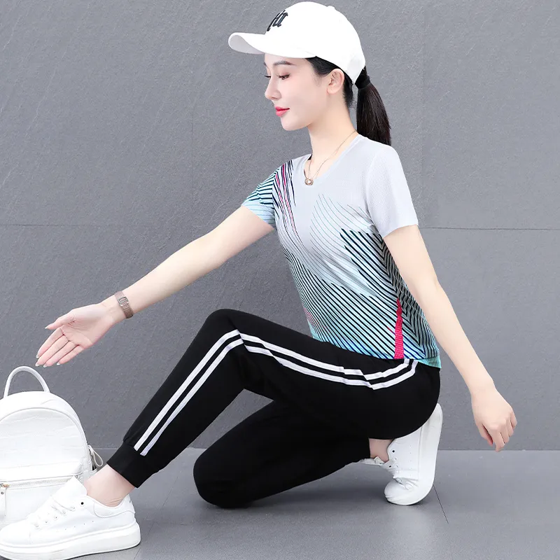 The New Age Family Fitness Set Women's-19