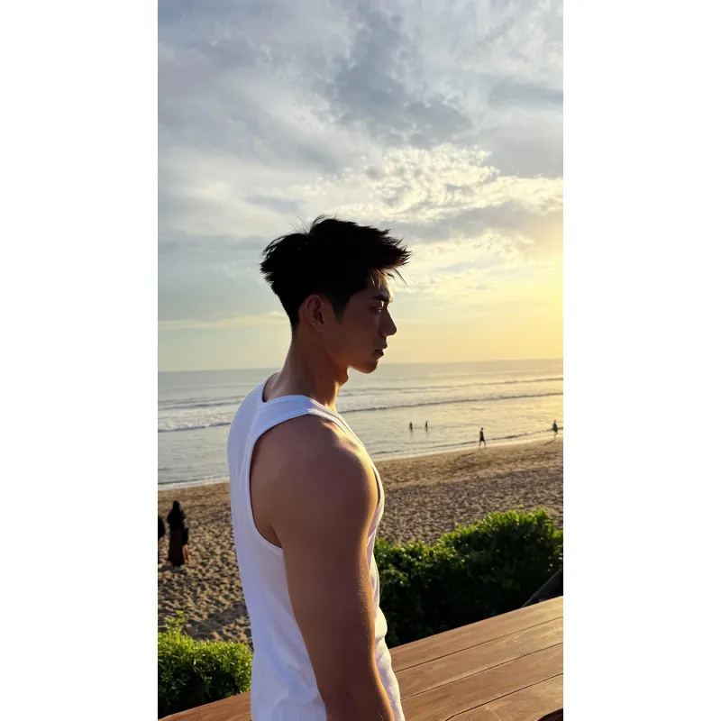 CORNILOT Tank Tops Unisex White-3
