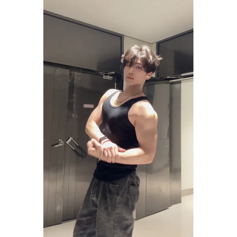 CORNILOT Tank Tops Unisex Black-3