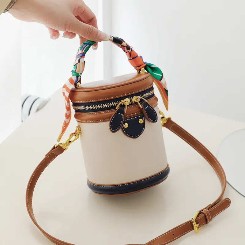 North Pack PU Bucket Bag, Shoulder Bag, Crossbody Bag, Handbag Regular Women's Ecru-3