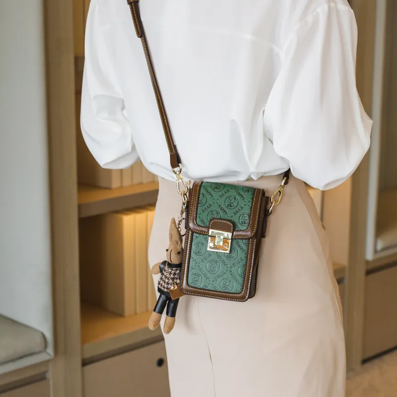 North Pack PU One Shoulder Crossbody Cell Phone Pouch Women's Green-3