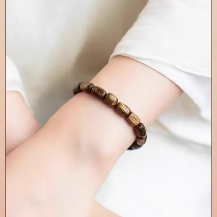 Bright Respect Agarwood Bracelets Unisex-1