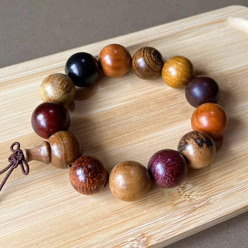 Bright Respect Green Sandalwood Bracelets Unisex-1