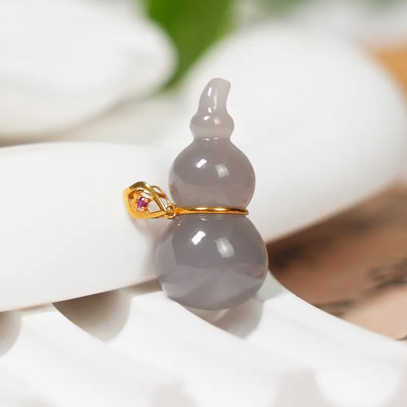 CUIYOUSHIJIA Hetian Jade Pendants Smoky Purple Women's-3