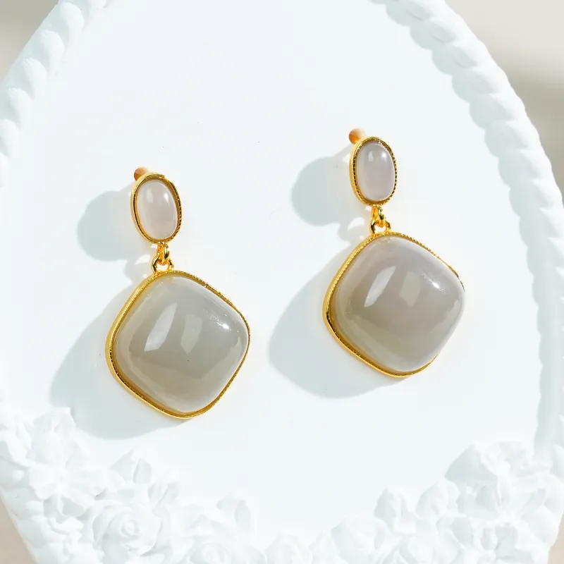 CUIYOUSHIJIA Hetian Jade Earrings Smoky Purple Women's-1