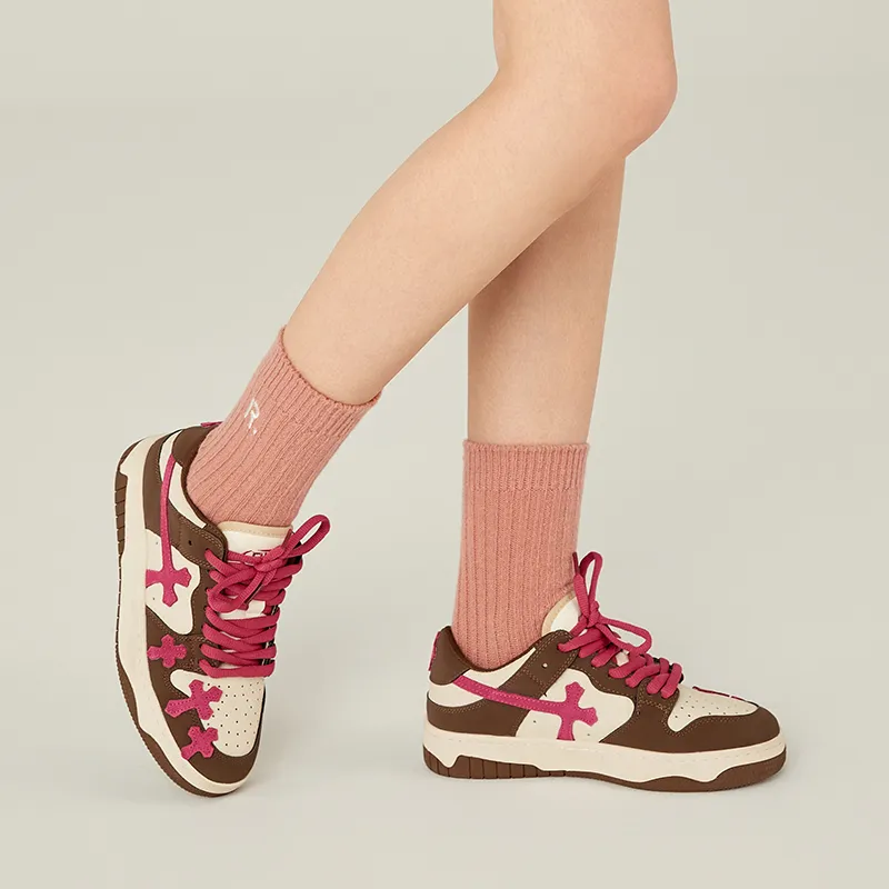 Henny Rue Women's Mid Calf Socks-5