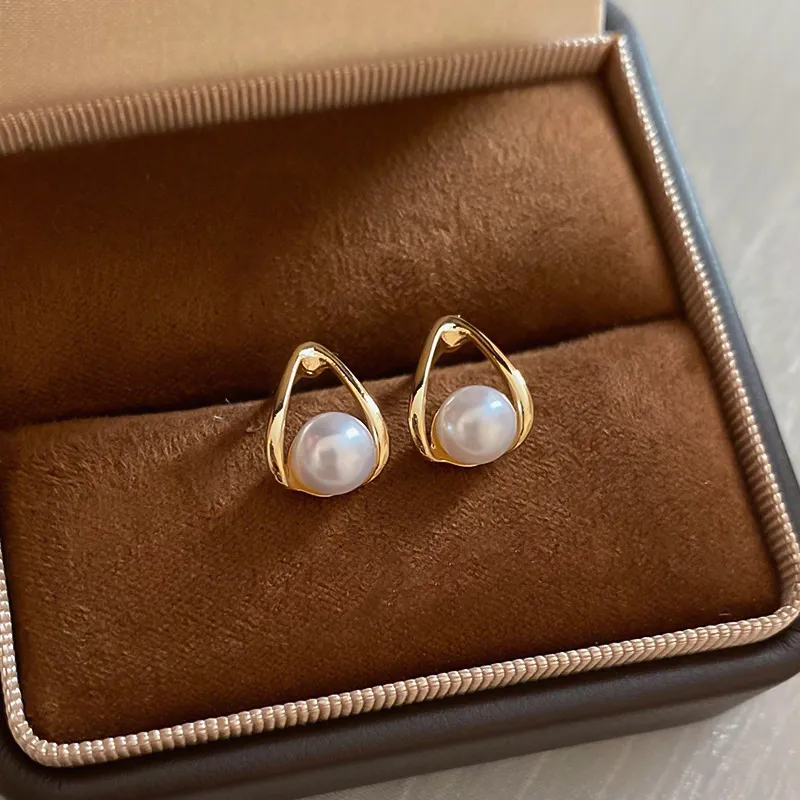 FEO Alloy Stud Earrings Women's-1