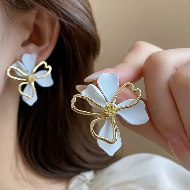 FEO Alloy Stud Earrings Women's-7