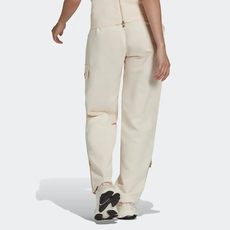 Adidas Originals CARGO PANTS Knitted Sweatpants Women's Ecru-1