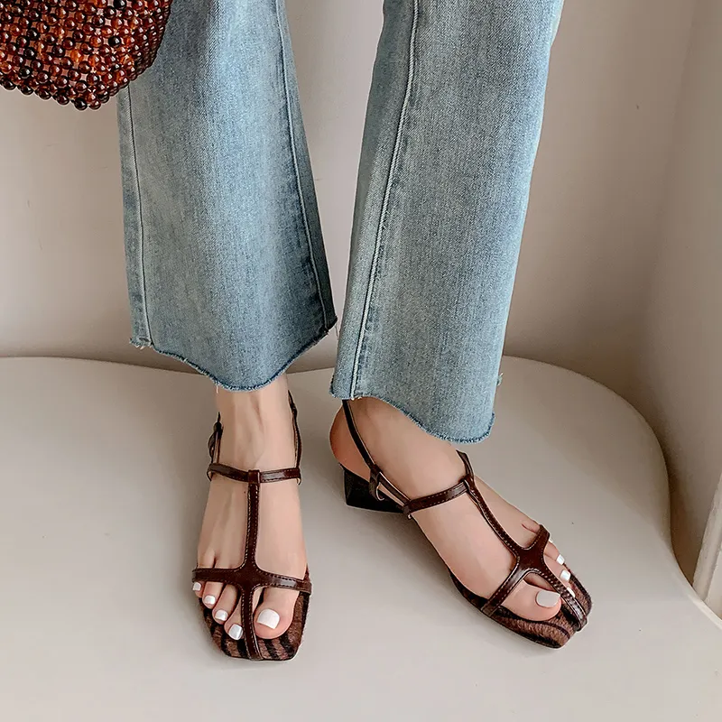 JIUXINGDAO One Strap Sandals Women's Brown-3