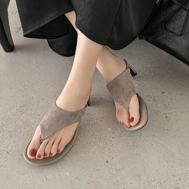 JIUXINGDAO Stitching Slip Resistant Flip Flops Women's-4